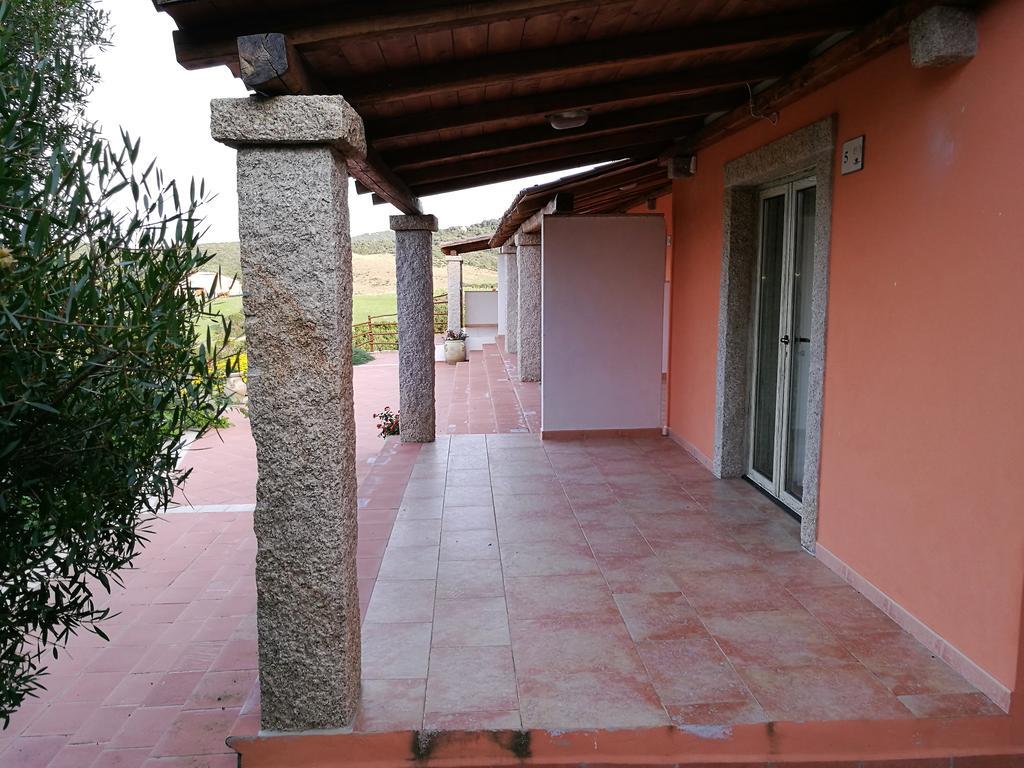 Country House Vignola Mare Aglientu Exterior foto